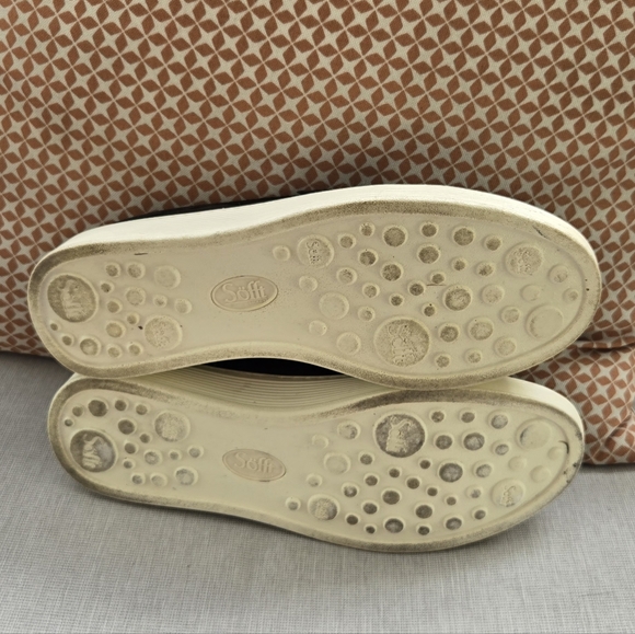 Sofft Black Leather Slip-On Loafers with Cream Soles - Picture 5 of 5